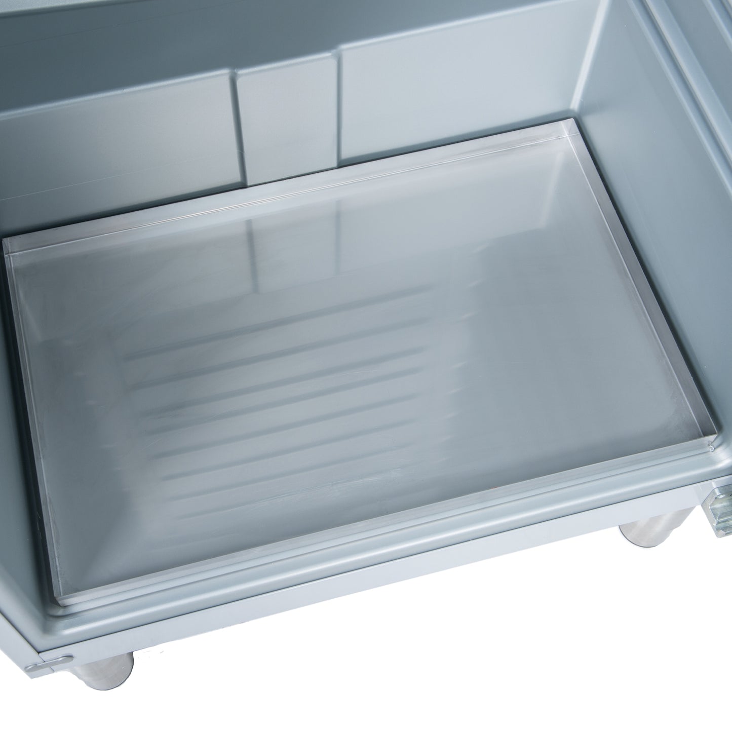 LU 7000 Professional Game Fridge (Ice Silver)