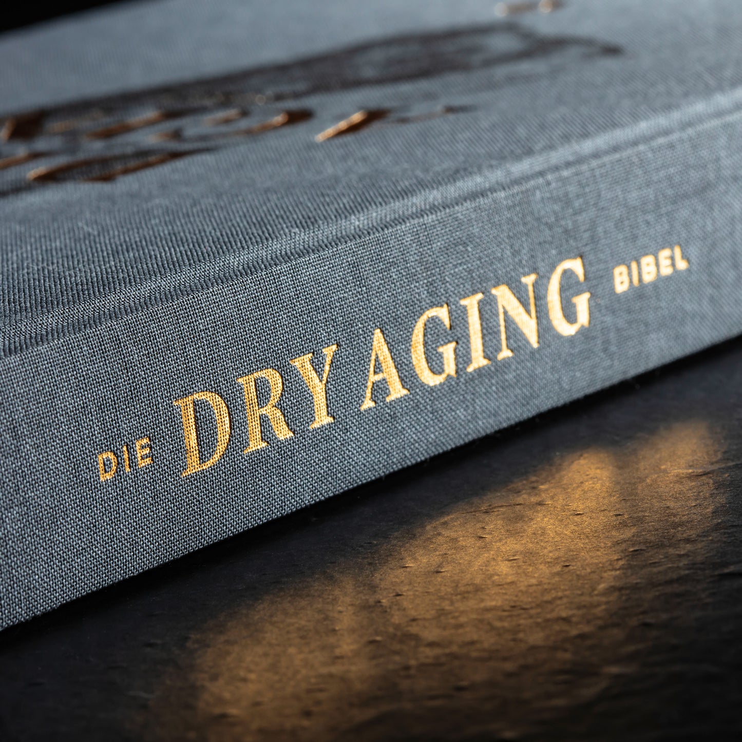 DX2040 The Dry Aging Bible