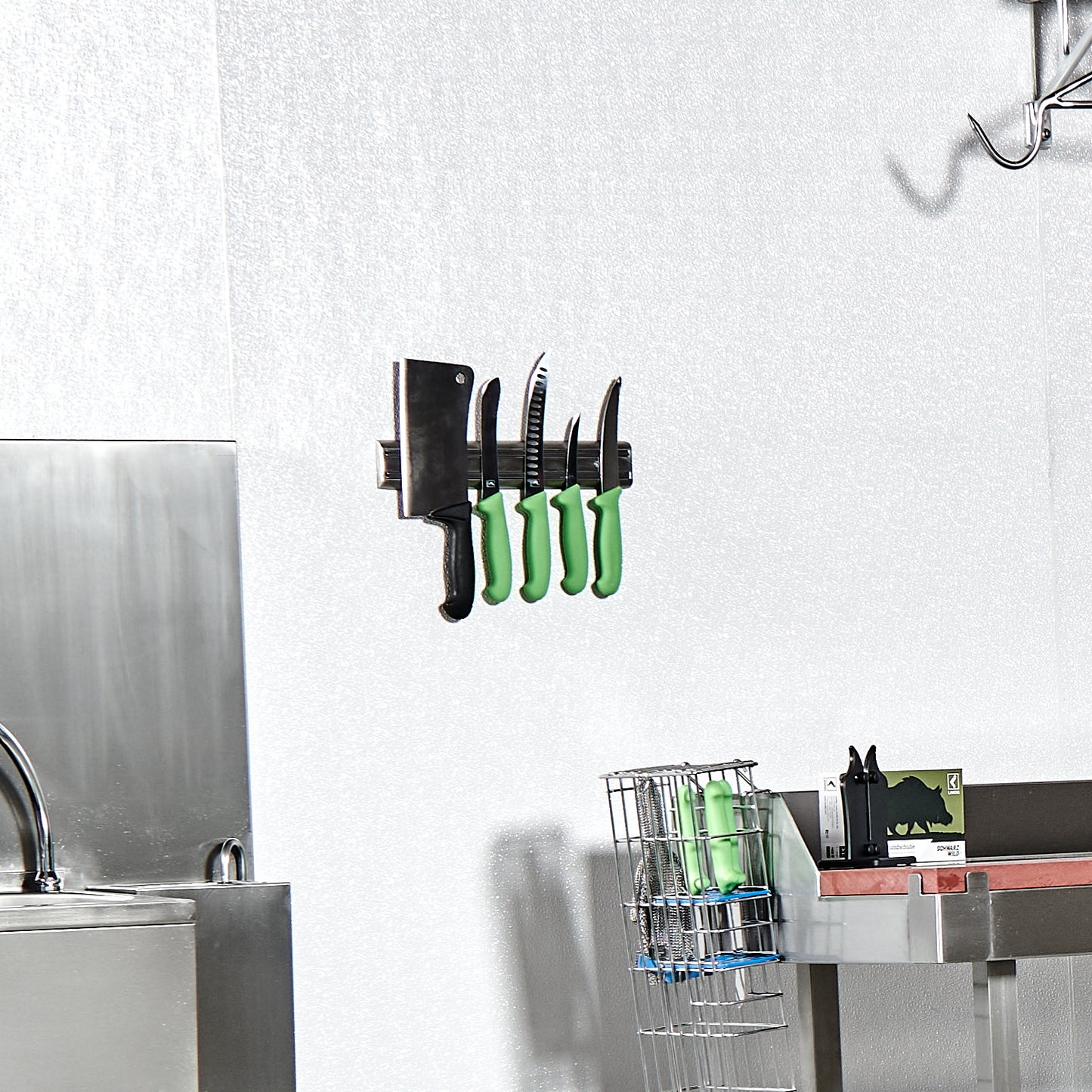 Z22009 Magnetic Knife Bar